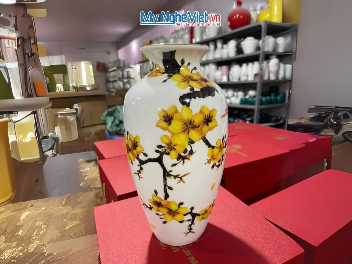 Quà Tặng Đại Hội, Bình Hoa Cao Cấp