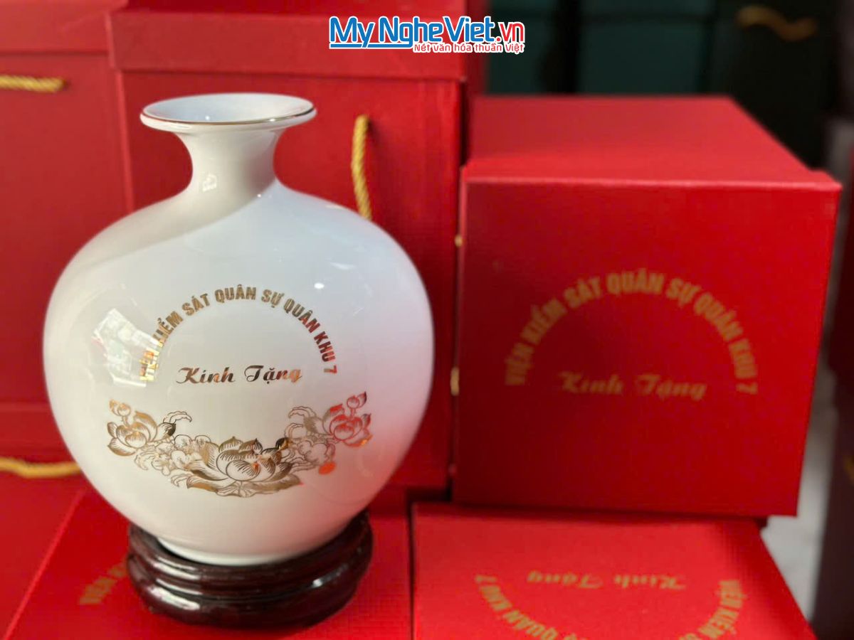 Quà Tặng Đại Hội, Bình Thu Tài Lộc