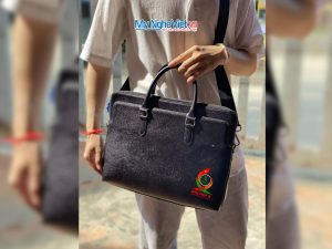 Quà tặng đại hội - Cặp da cao cấp in khắc logo theo yêu cầu